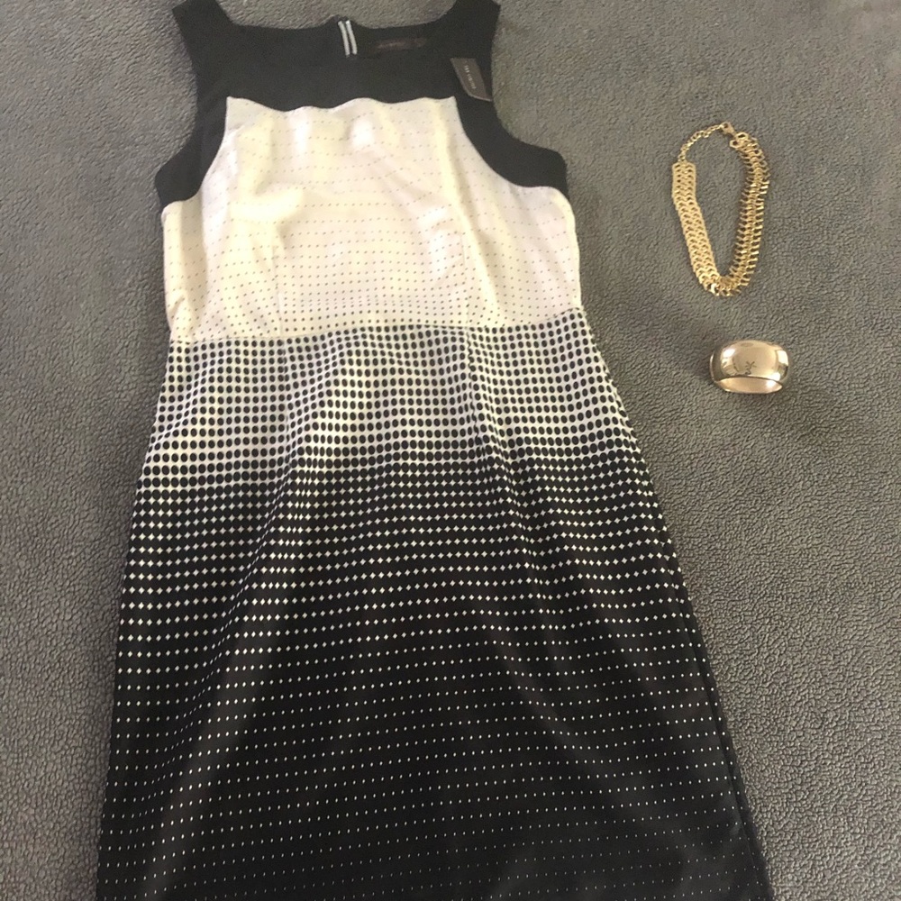 Women’s dress
